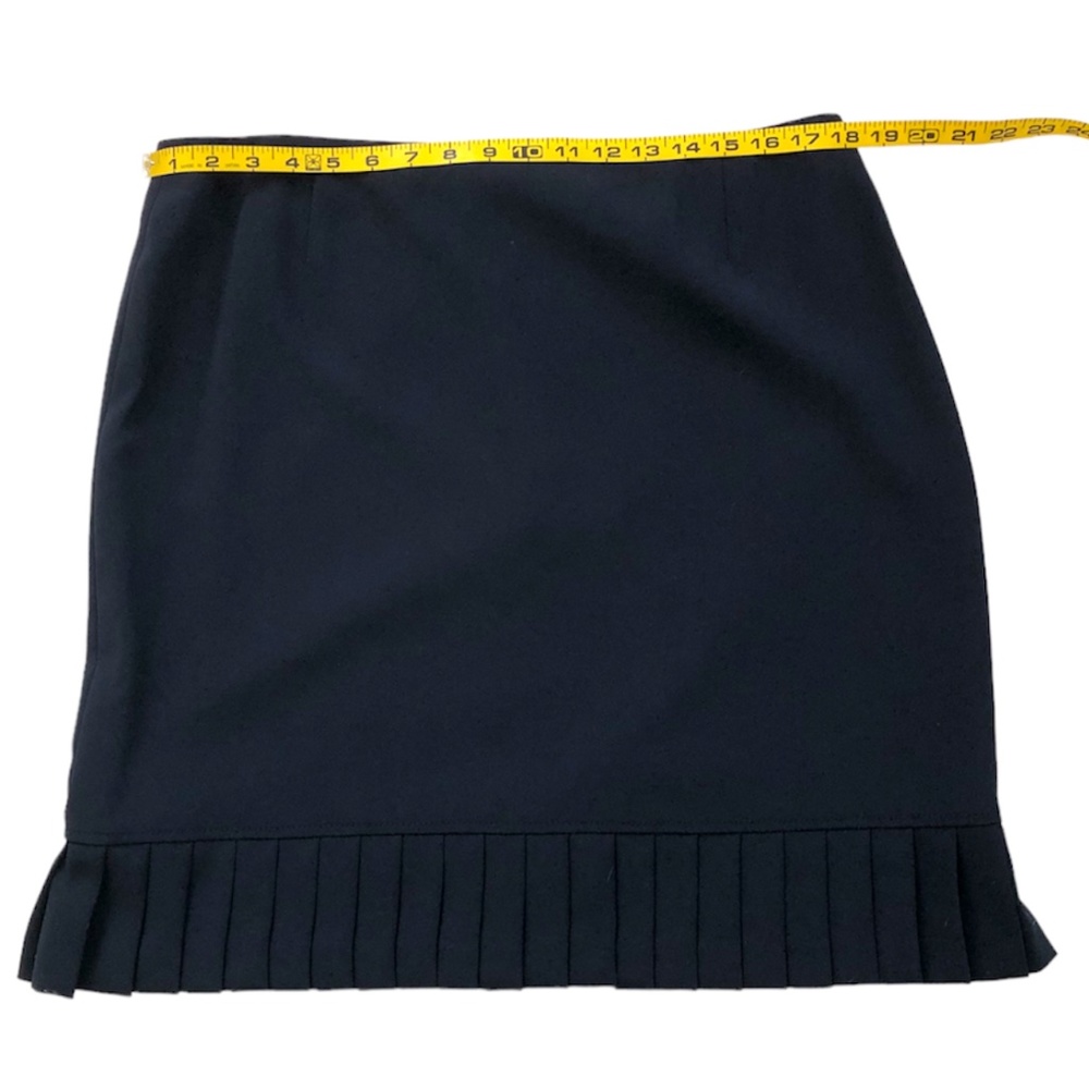 Tahari ASL Navy Blue Short Sleeve Skirt Suit with Pleat Detail Size 14P - Picture 12 of 16